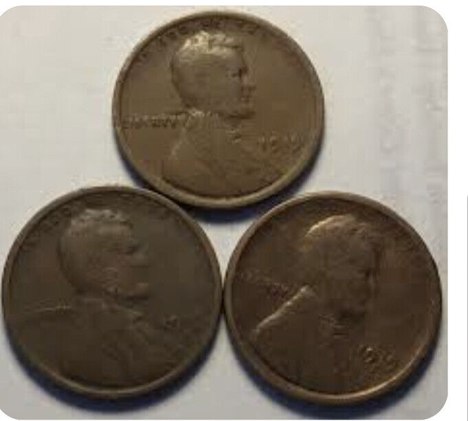 roll of 100 year old &+ wheat cents all legible dates, avg circulation. Fun!