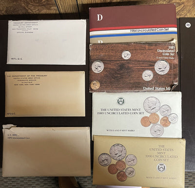 7 mint sets 1971 72 84 85 89 90 plus SBA set orig pkg over 80 coins grt bargain!