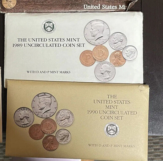 4 proof & mint sets 32 coins 1988 & 89 proofs 1989 & 1990 mint sets grt bargain!