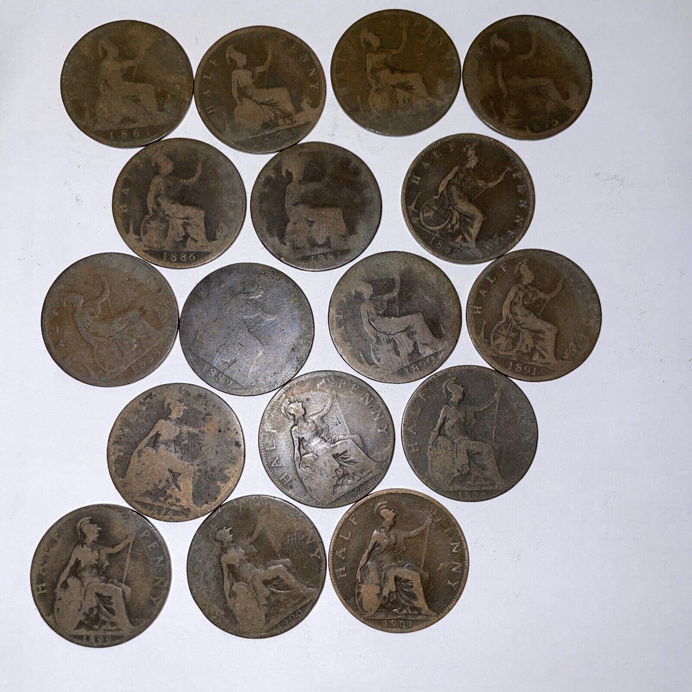 17 different English Half Penny Coppers nice collection 1861 to 1901